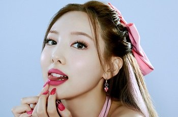 Clip mây mưa của Nayeon TWICE với đại gia đã được công bố